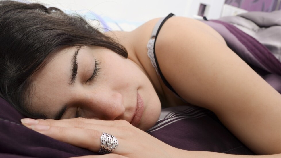 How does your fitness tracker know when you’re asleep?