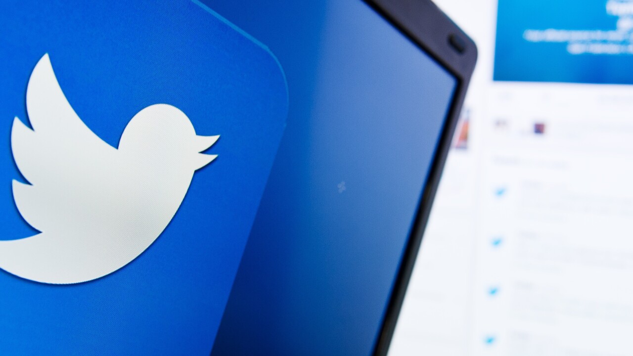 Twitter vulnerability lets apps send DMs without user permission