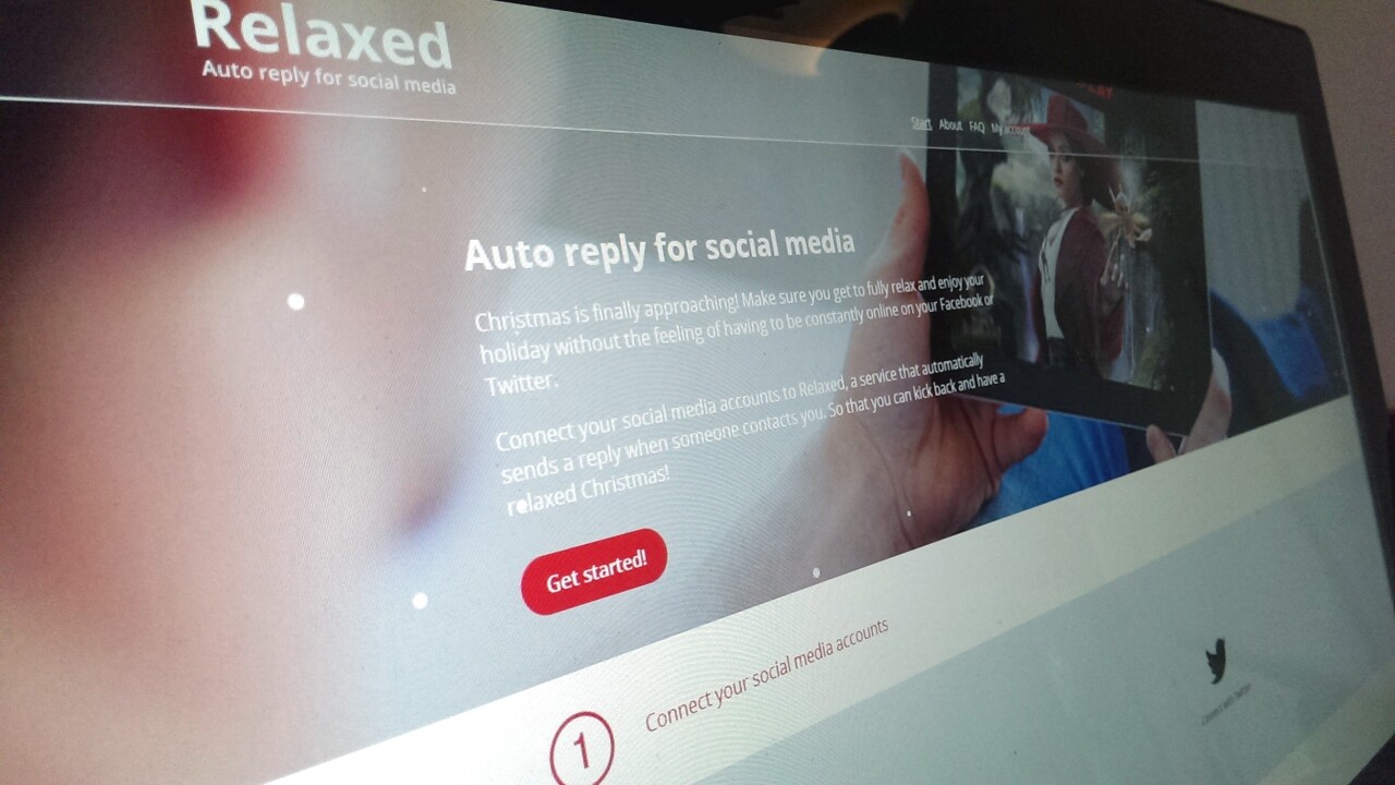 Relaxed will automatically respond to Twitter and Facebook messages on your behalf this Christmas