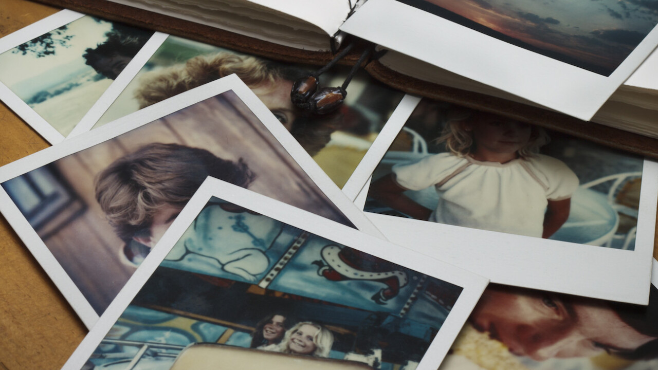 Memoir adds Twitter support to its social photo archive iOS app