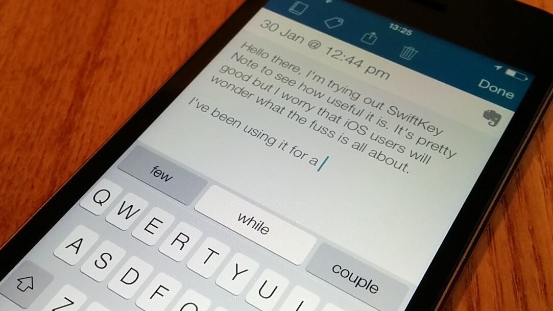 SwiftKey’s smart keyboard hits iOS in a simple note-taking app that syncs with Evernote
