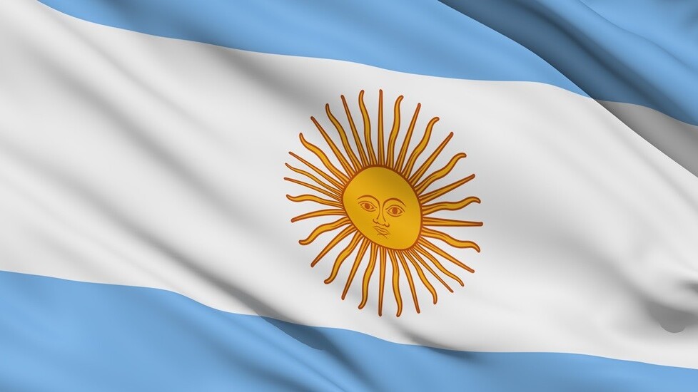 Argentina bans overseas online shopping sites from making home deliveries