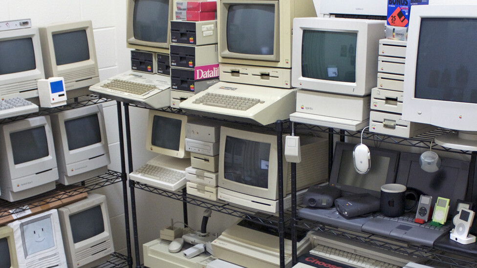 30 years in 33 photos: A visual history of the Apple Mac