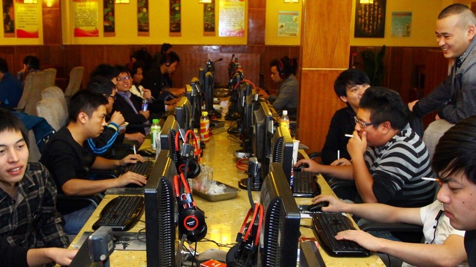 A major Internet outage knocked out two-thirds of China’s .com domains for an hour