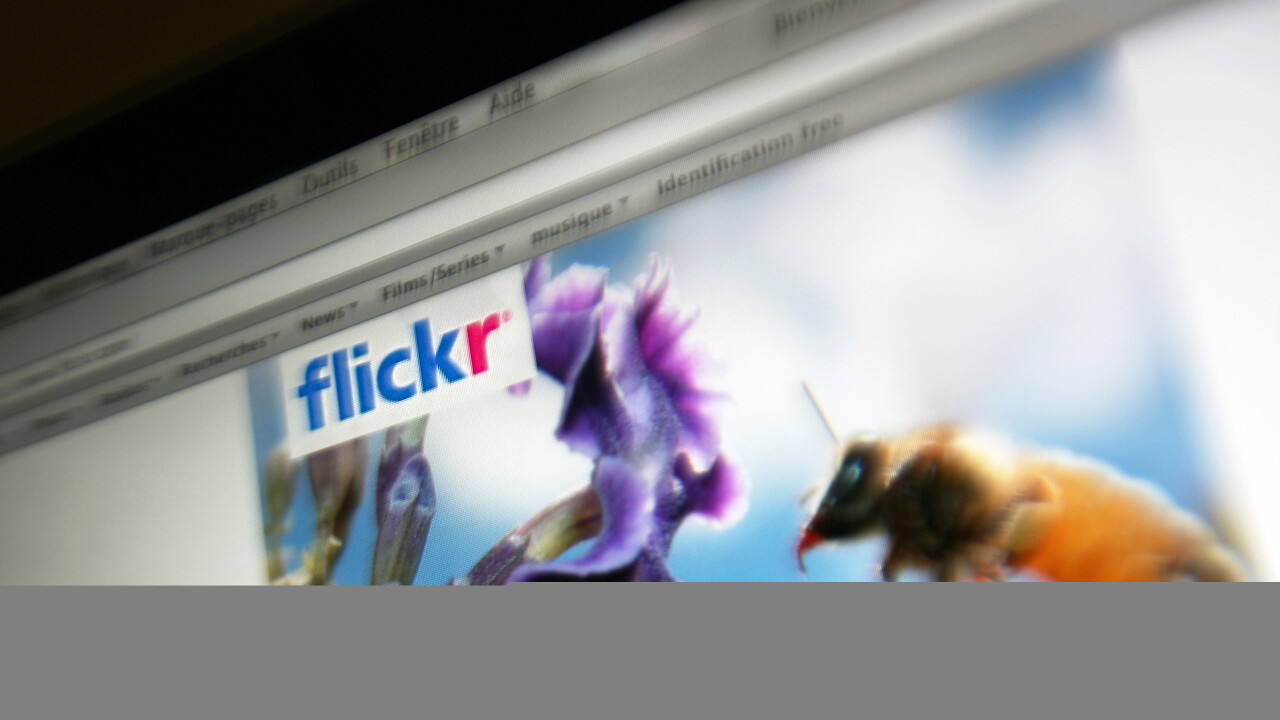Flickr now lets you insert photos into comments on the Web version of its photo-based social network