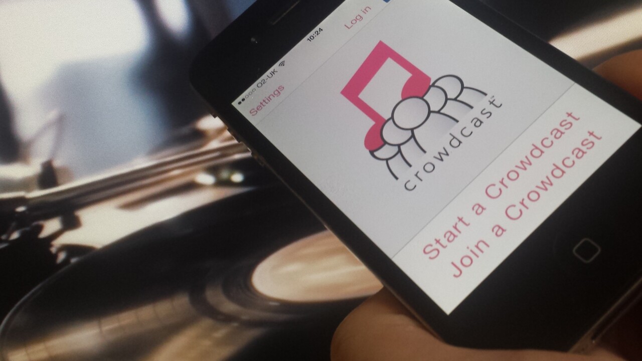 Crowdcast for iOS wants to democratize your party playlists