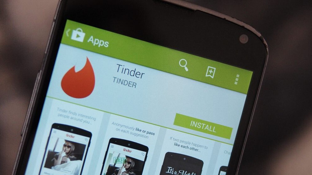 Tinder swipes right on up to $470 million IPO