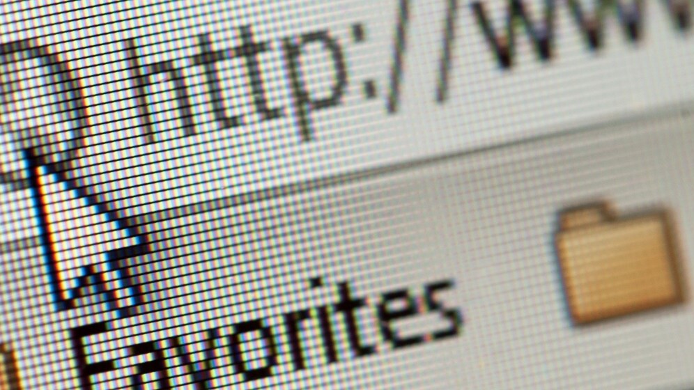 5 short and sweet tips to help you find and buy popular domain names