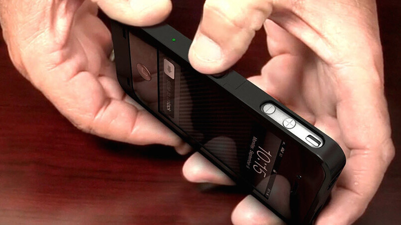 The Lifesaver iPhone Case can discreetly alert authorities when you’re in trouble