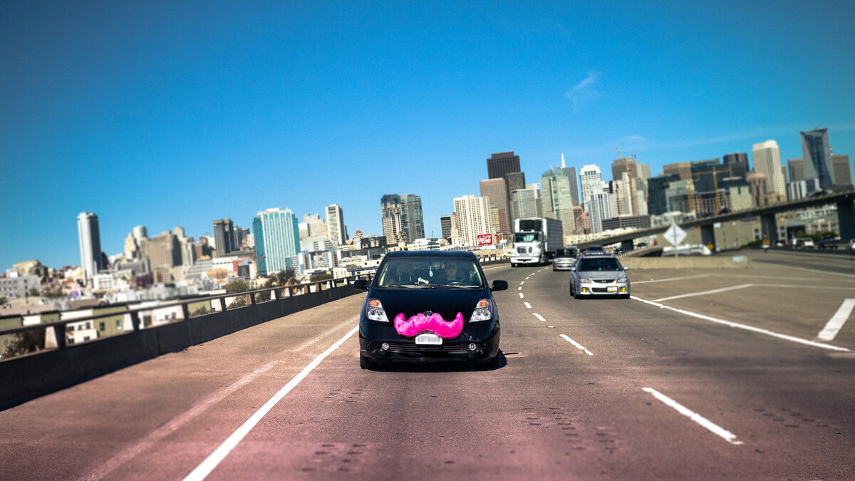 Lyft launches carpooling-with-strangers service, Lyft Line