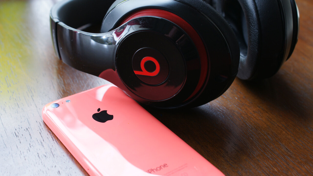 Apple confirms $3 billion acquisition of Beats 