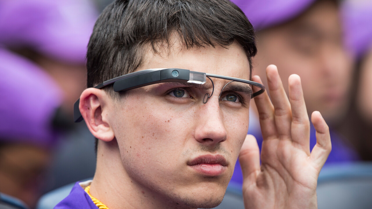 Google Glass finally arrives in the UK, the first country outside the US