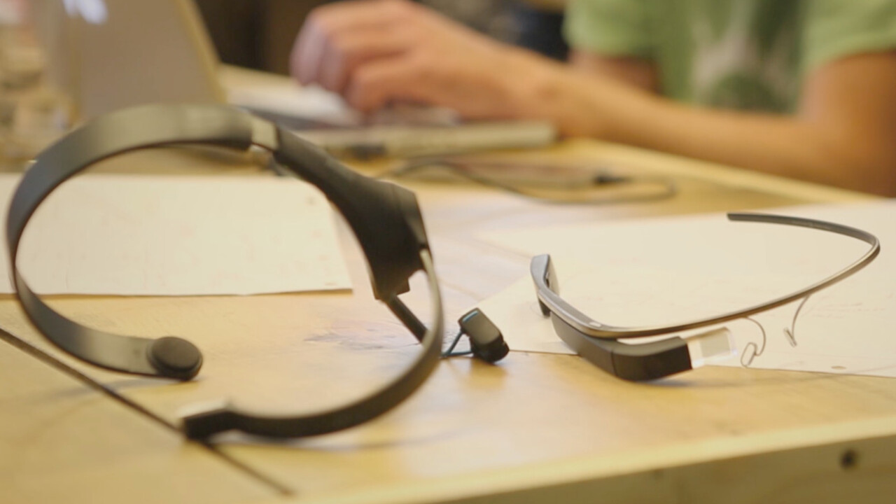 MindRDR for Google Glass lets you take photos just by thinking, but there’s a drawback