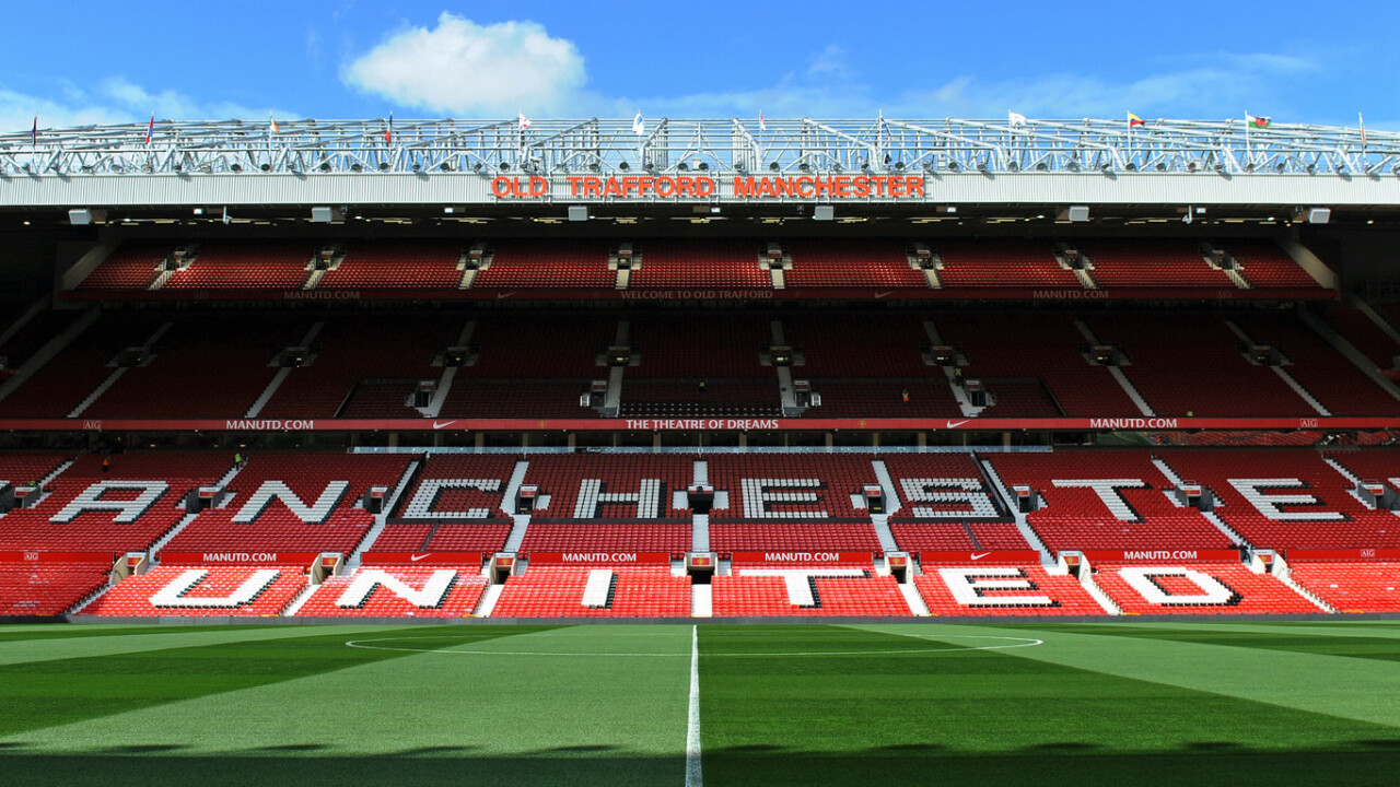 Manchester United bans iPads and other ‘large electronic devices’ from games at Old Trafford