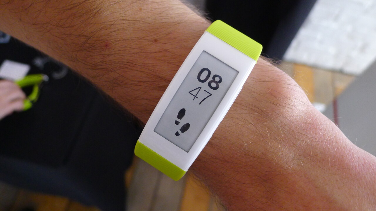 Sony’s SmartBand Talk fitness tracker has a curved e-ink display and built-in mic for taking calls