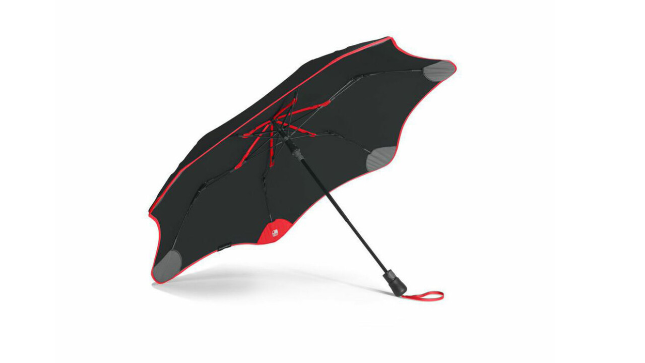 Stuff-tracking Tiles will keep you from losing your fancy Blunt Umbrella