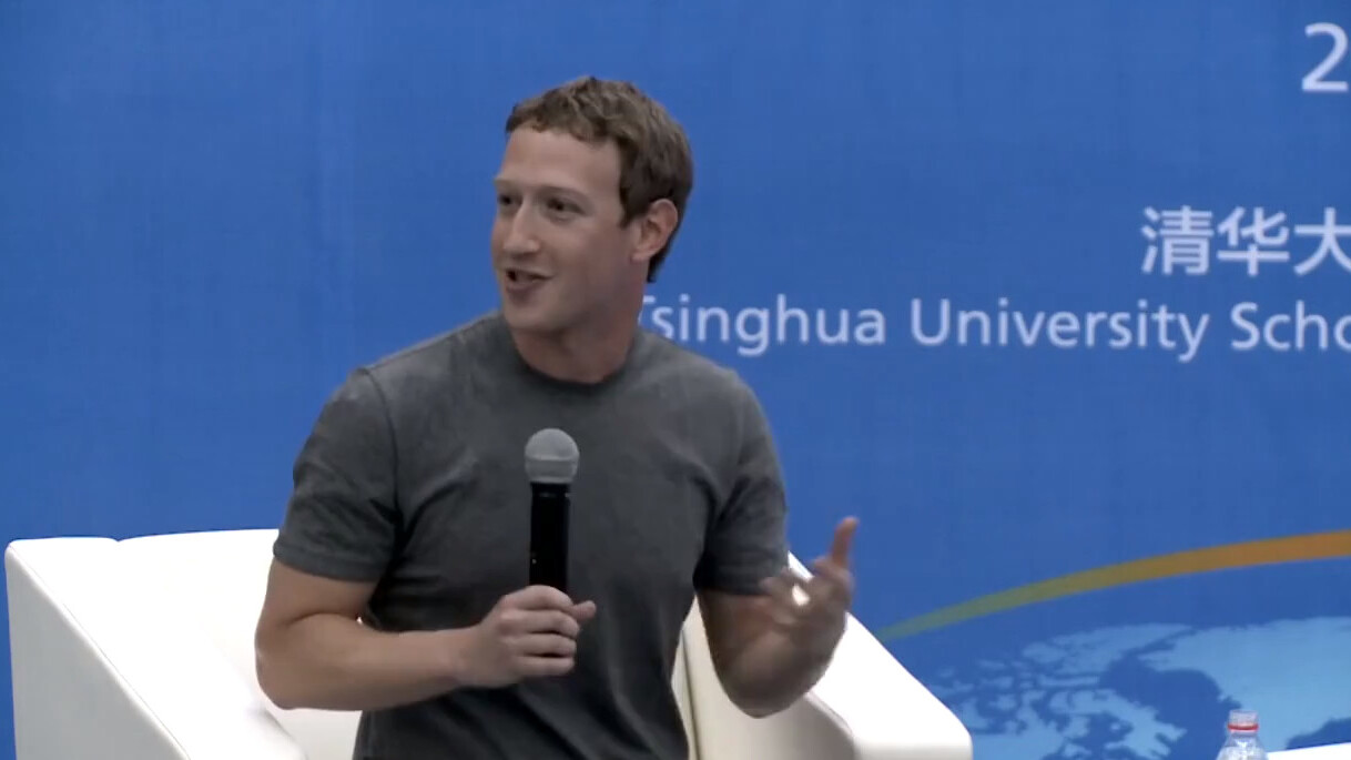 Facebook CEO Mark Zuckerberg addresses students in Chinese