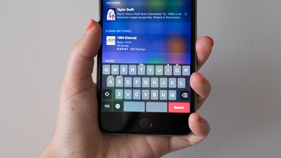 Crimson keyboard has a clever new way of helping you type on iOS