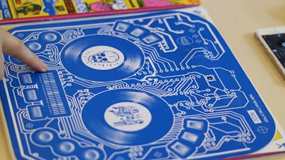 You can become a DJ with paper turntables and your iPhone