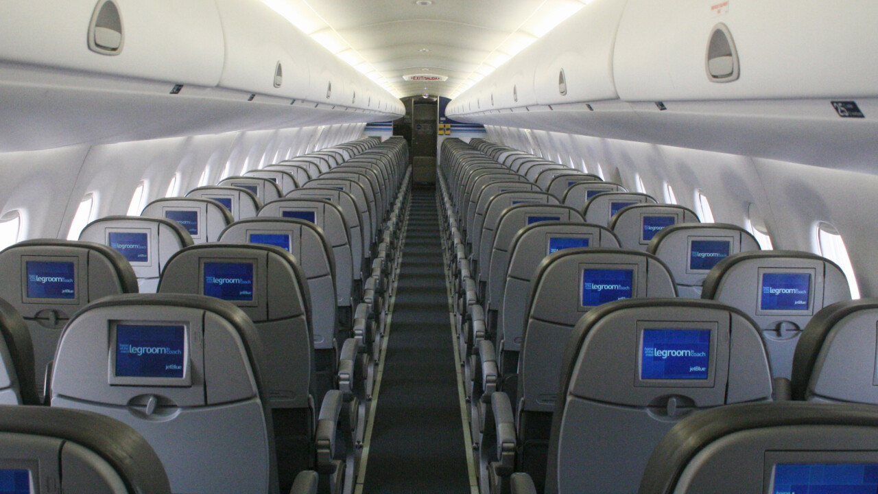You’ll soon be able to pay for meals and drinks on JetBlue flights with your iPhone