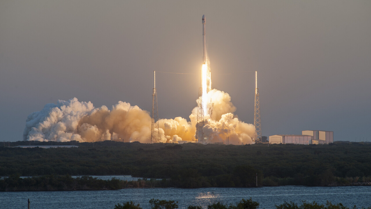 SpaceX is letting you use its official photos