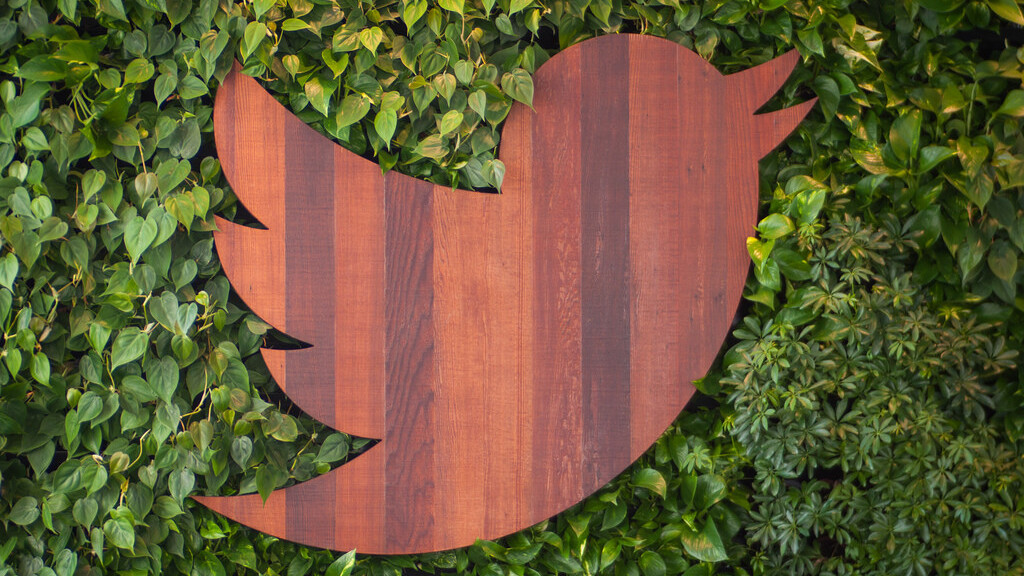 Twitter hid behind its developer agreement to shut Politwoops down, and it could get messy