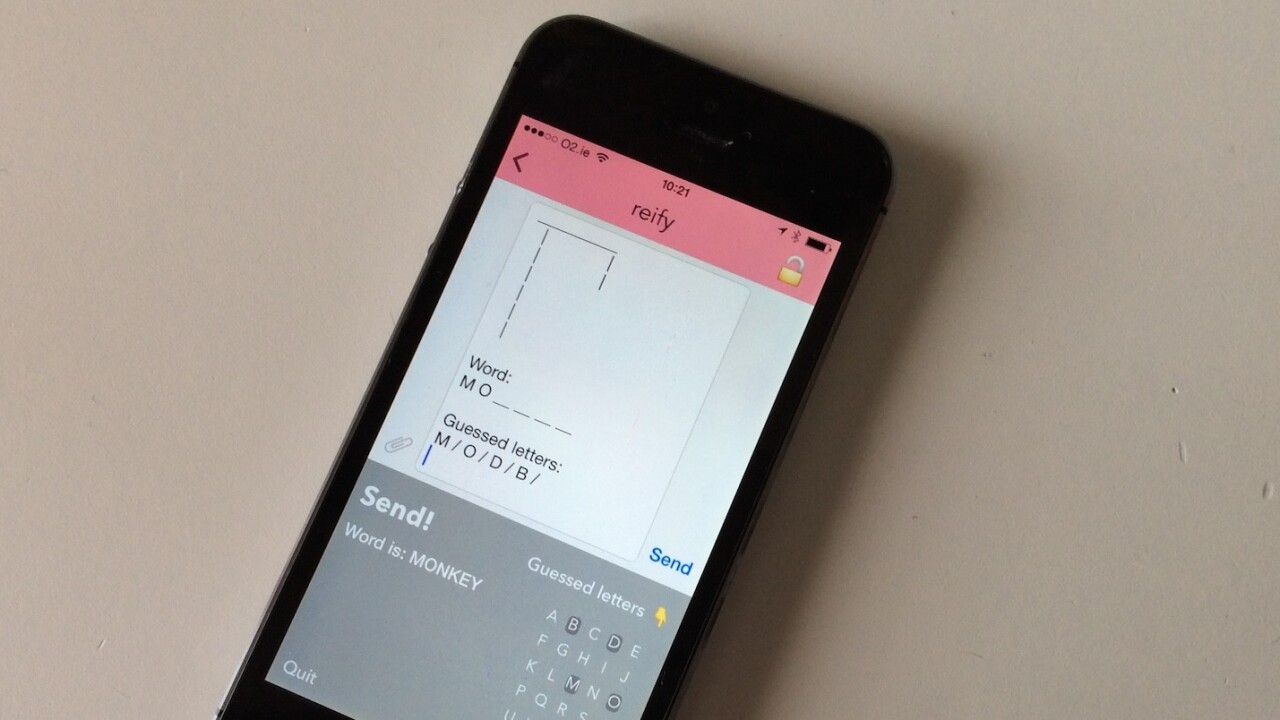 HangKeys custom iOS keyboard lets you play Hangman in any messaging app