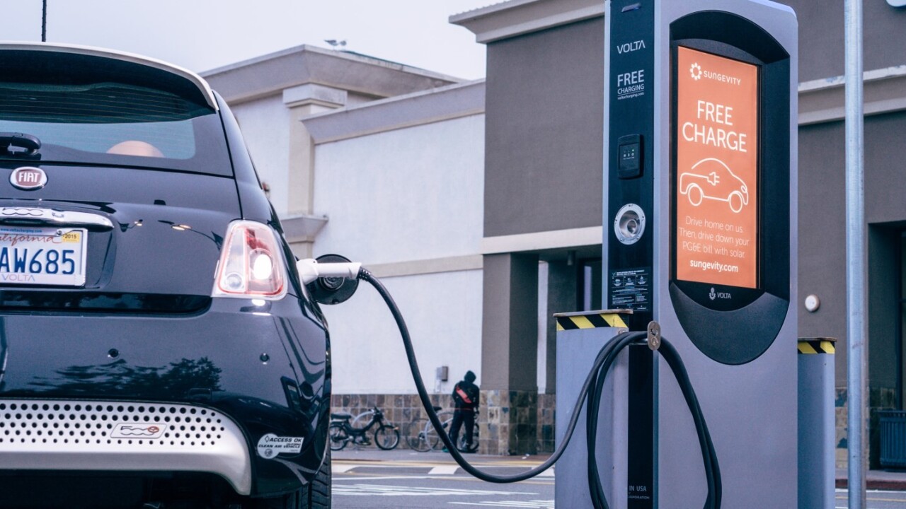 Dutch bank predicts Europeans will buy only electric cars by 2035