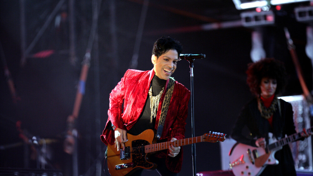 Prince reportedly pulls music from all streaming services except Tidal