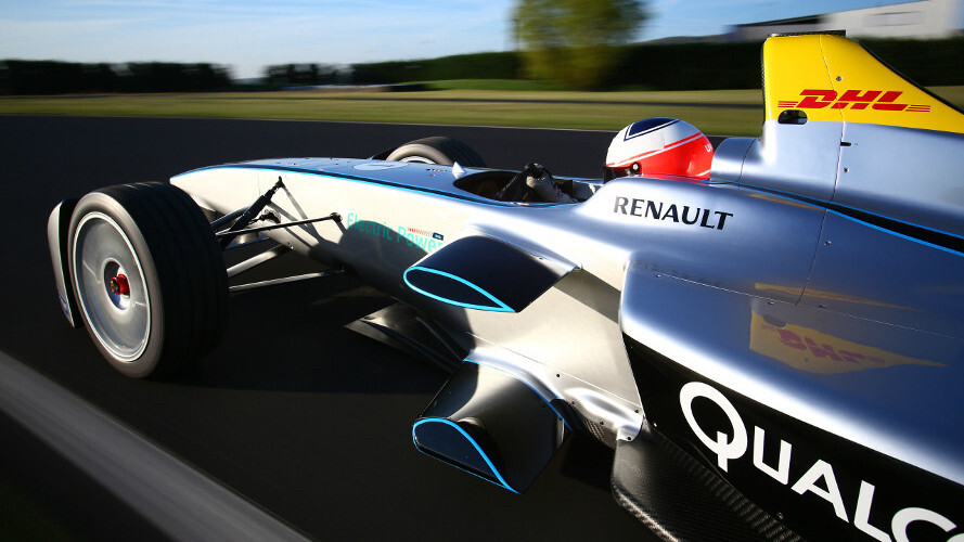 Formula E announces ‘Roborace,’ the first driverless car race series