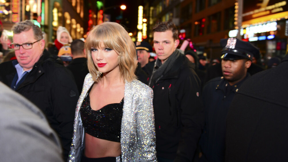 Haters gonna hate, hate, hate: Taylor Swift’s releasing a mobile game