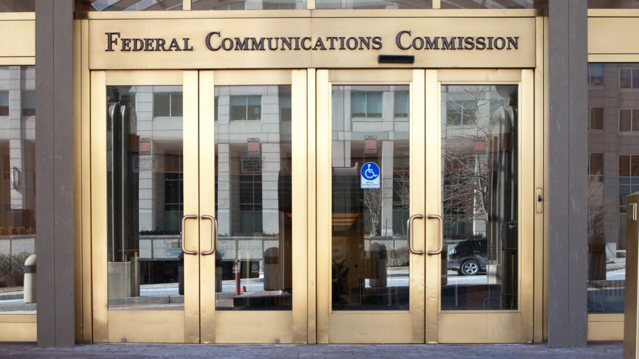 2 of 5 FCC commissioners favor net neutrality. You have 3 weeks to convince the rest.