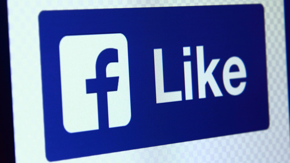 Why clicking ‘Like’ is making you dumb