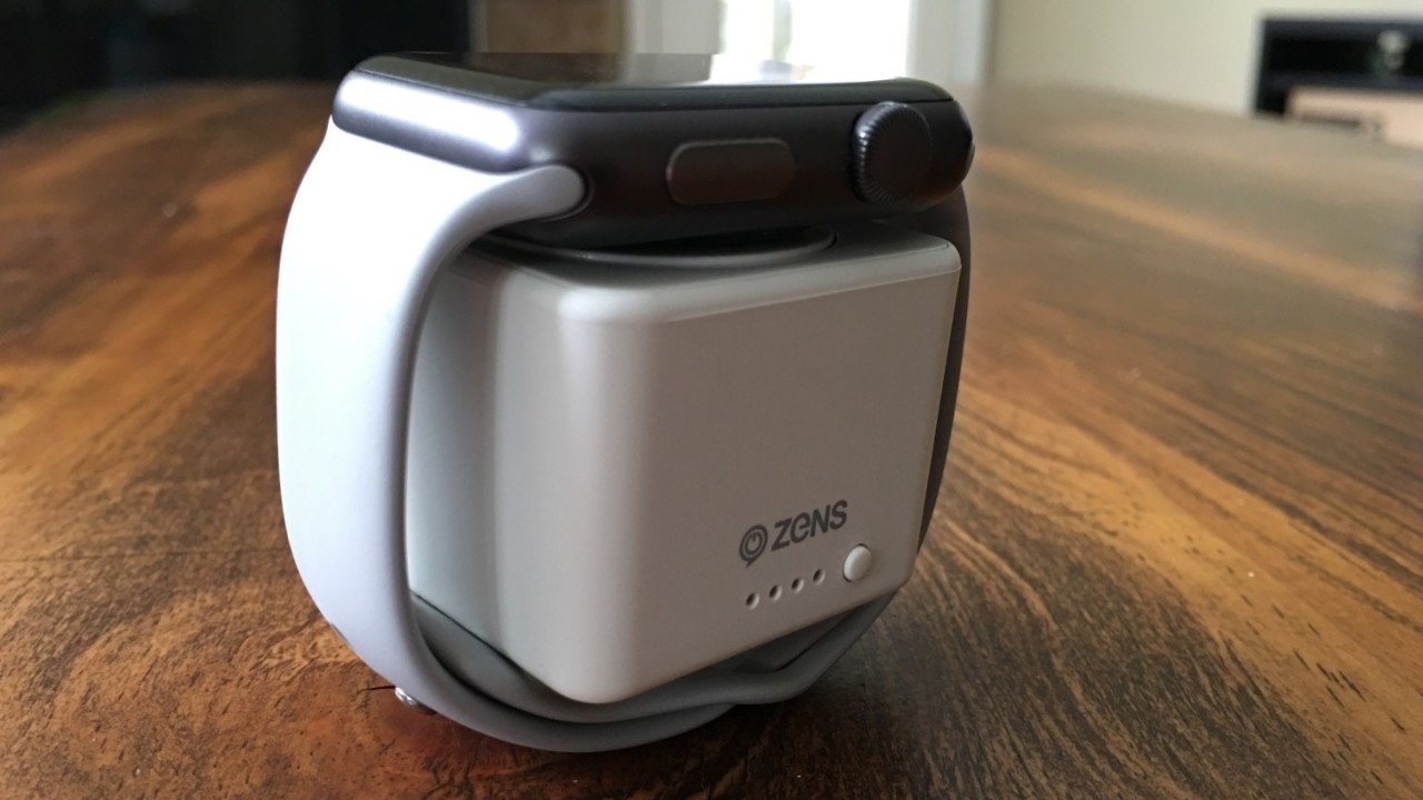 Review: The Zens Apple Watch power bank is great for lazy vacationers like me