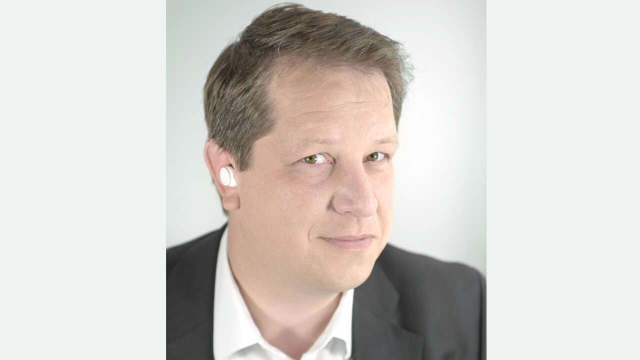 Bragi Dash founder talks about going totally wireless (and shades Apple)