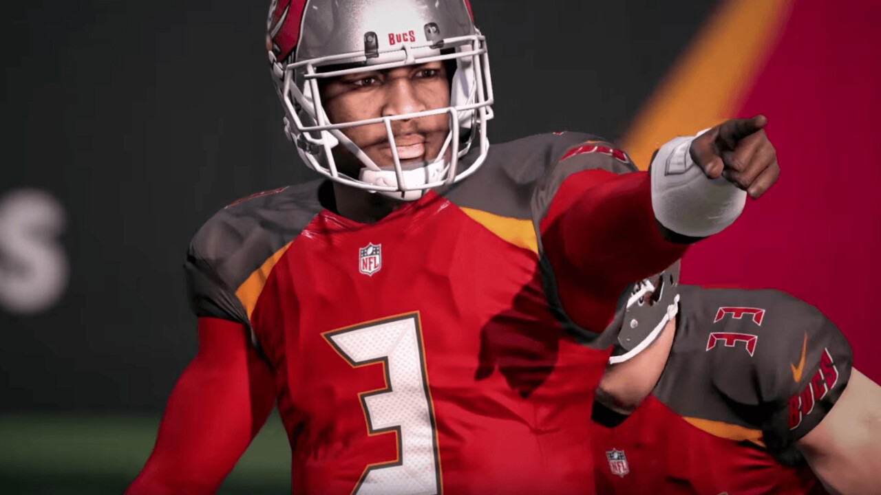 Madden 17 developers are trying to ruin my life and these glitches prove it