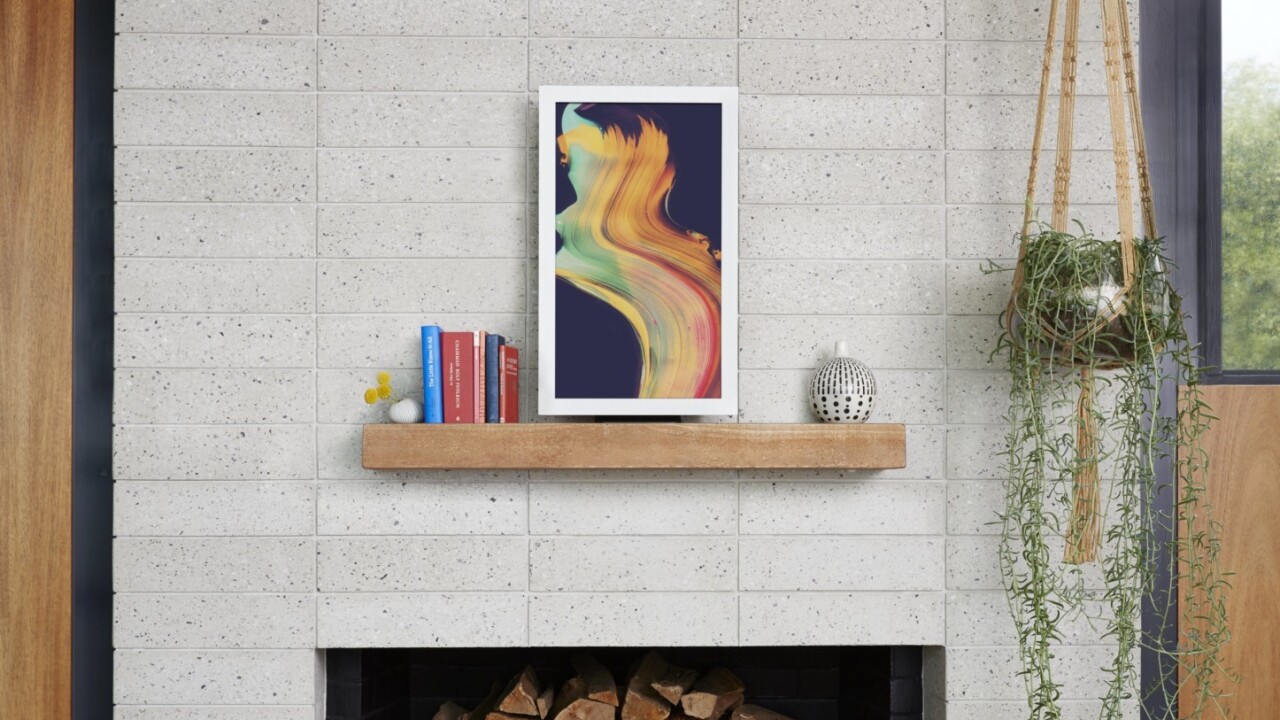 This digital frame streams beautiful, curated art to any wall