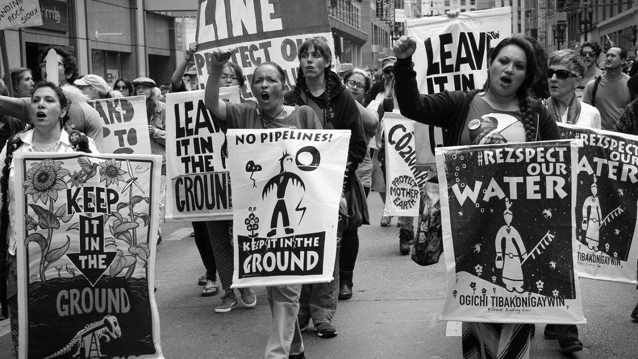 Viral Facebook post claims to help Dakota Access Pipeline protestors — but does it?