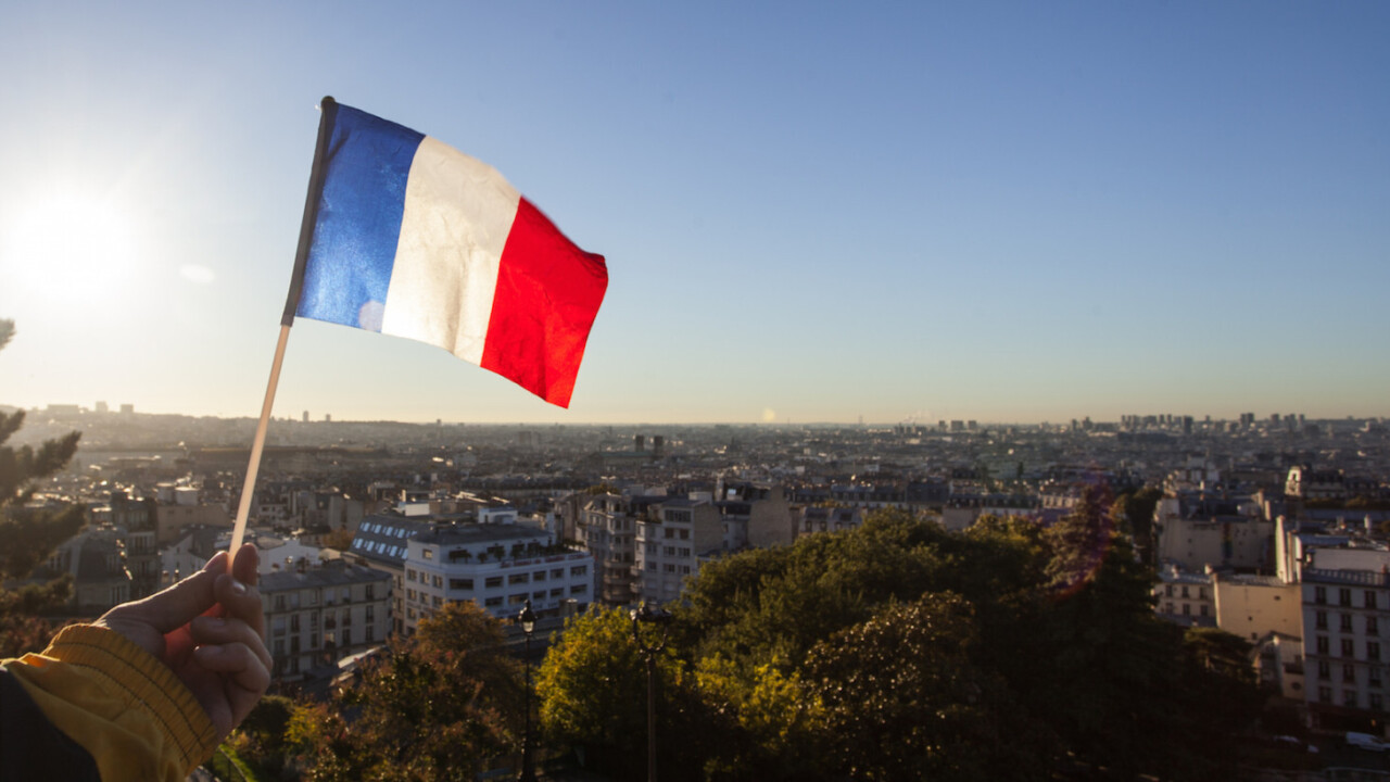 French workers can now legally ignore work email after hours