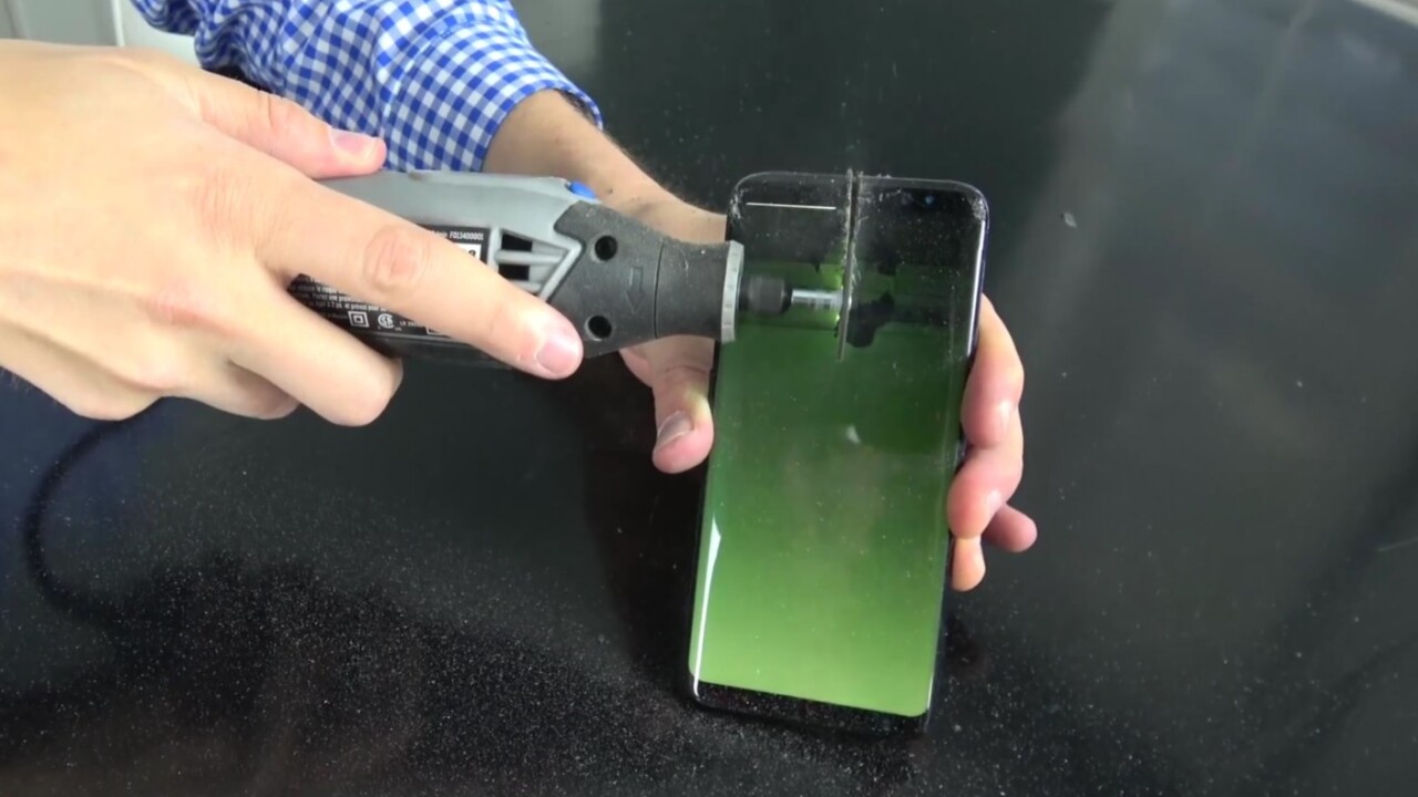 Samsung Galaxy S8 submitted to durability tests, doesn’t burst into flame