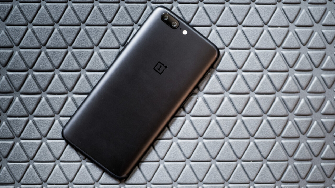 OnePlus has fixed the scary glitch that restarted phones when dialing 911