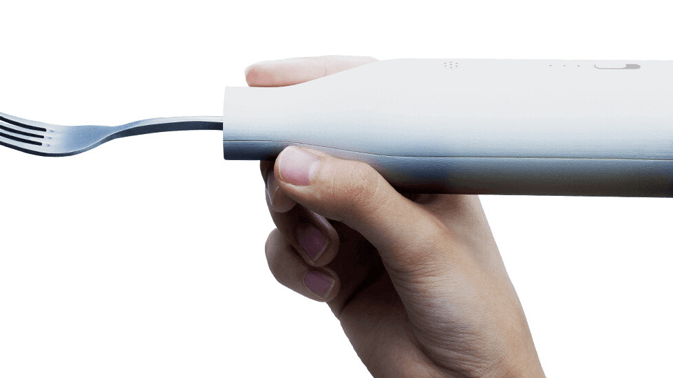 This $130 noise-canceling ramen fork is the dumbest gadget of 2017