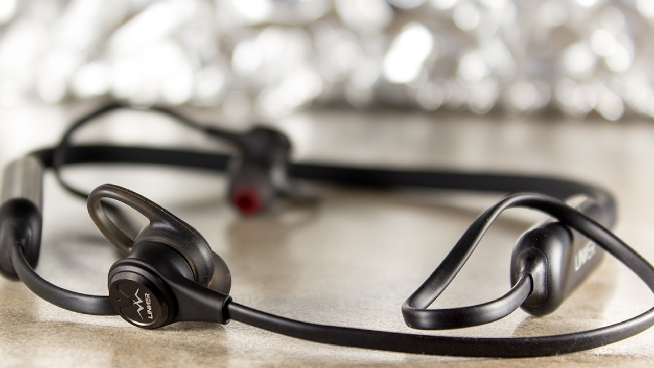 Review: These active noise canceling wireless earbuds are fantastic for studying and work