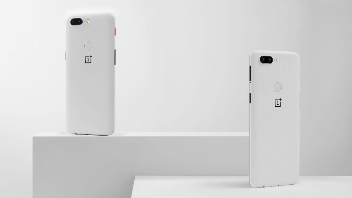 The OnePlus 5T now comes in a gorgeous Sandstone White