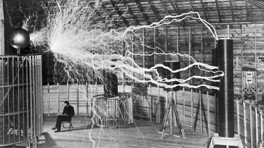 The extraordinary life of Nikola Tesla, a virgin inventor who spoke 8 languages