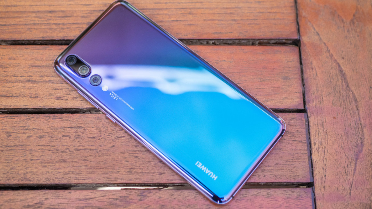 The Superb Huawei P20 Pro strikes the perfect balance of camera hardware and AI