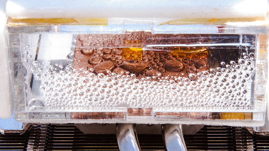 MIT’s new invention can pull drinking water from desert air