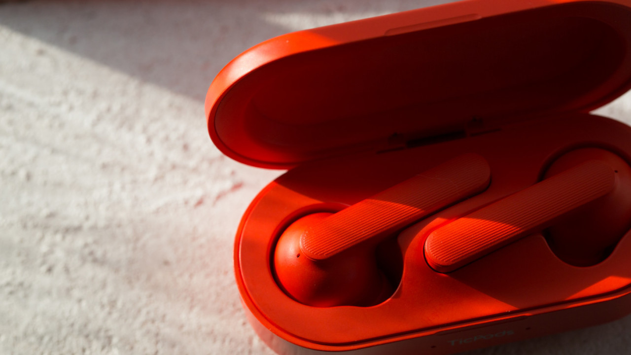Mobvoi’s AirPods-style wireless earbuds promise comparable features for less