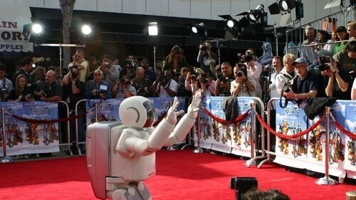Honda pulls the plug on its cute ASIMO humanoid robots