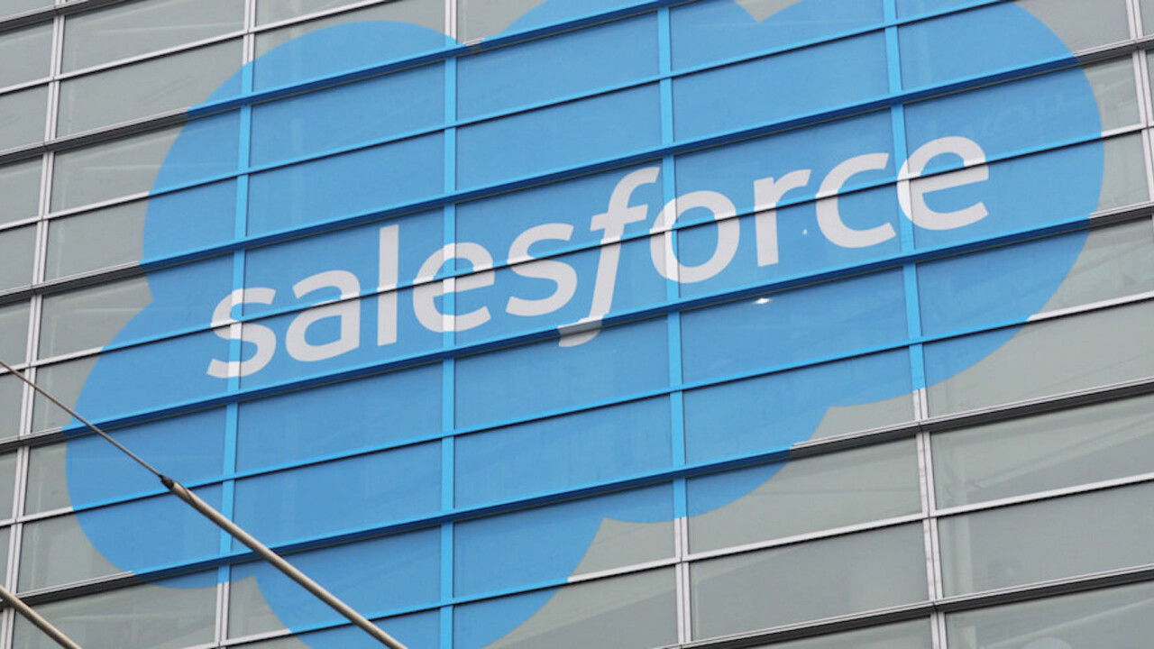 Manage customers the way they deserve with full Salesforce Certification training